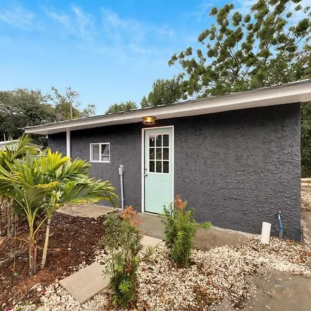 Private In-Law Suite - Spacious - Prime Location